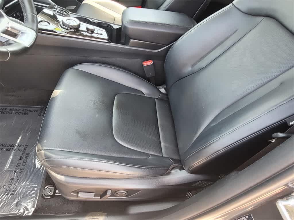 used 2023 Kia Sportage Hybrid car, priced at $28,200
