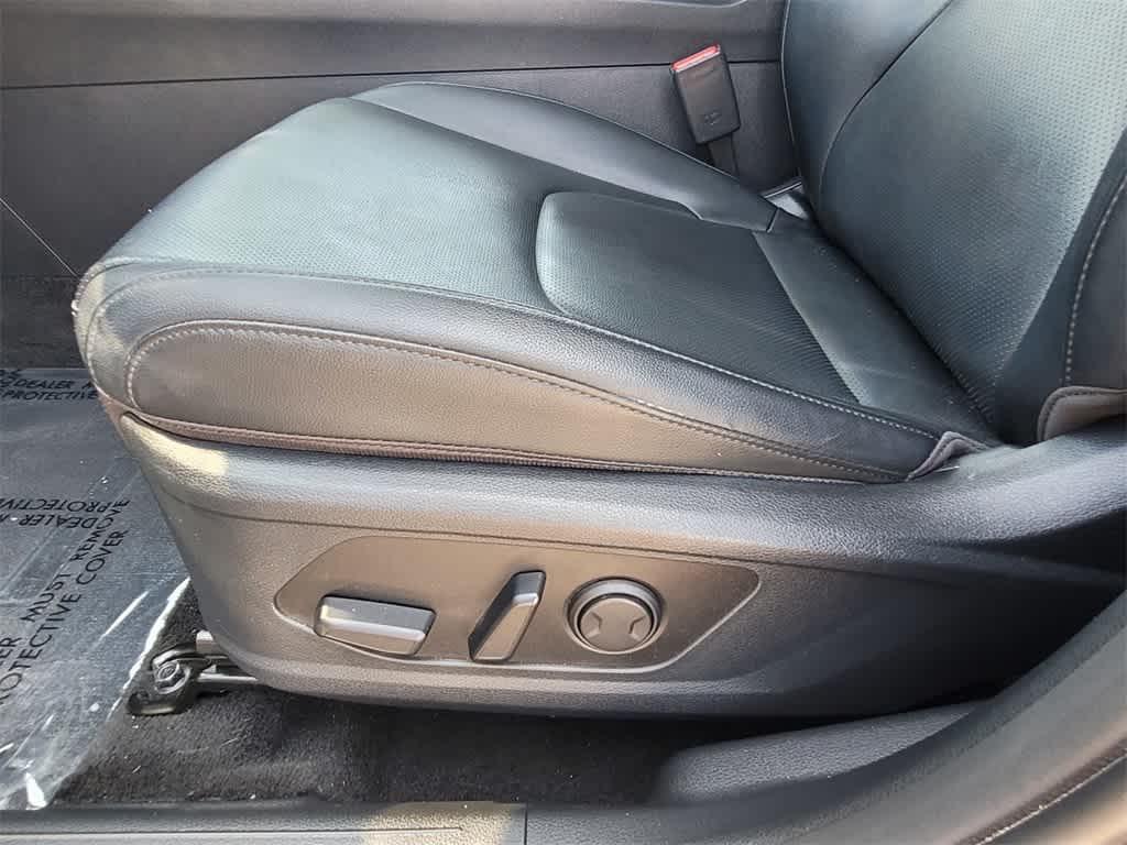 used 2023 Kia Sportage Hybrid car, priced at $28,200