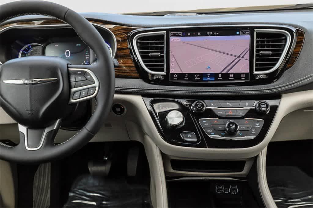 new 2023 Chrysler Pacifica Hybrid car, priced at $50,985