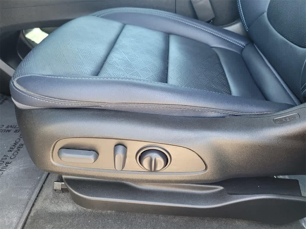 used 2022 Chevrolet Bolt EUV car, priced at $21,999