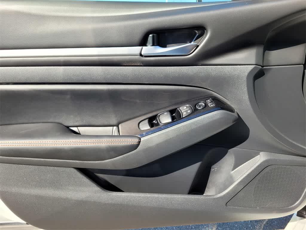 used 2025 Nissan Altima car, priced at $25,100