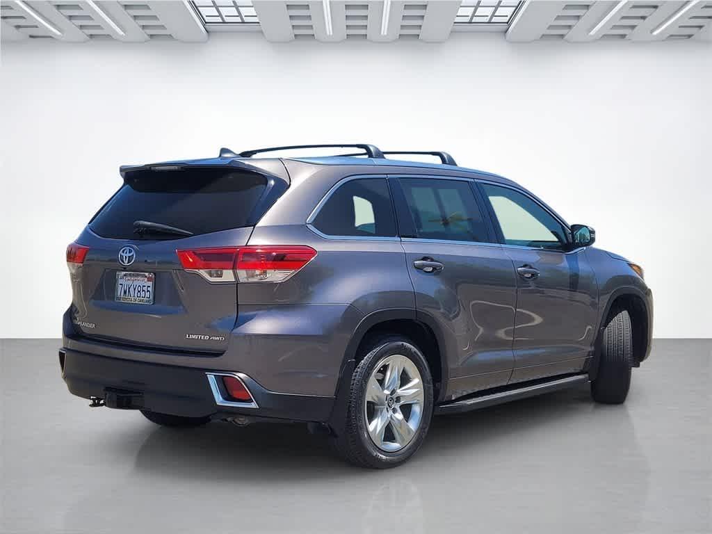 used 2017 Toyota Highlander car, priced at $27,500