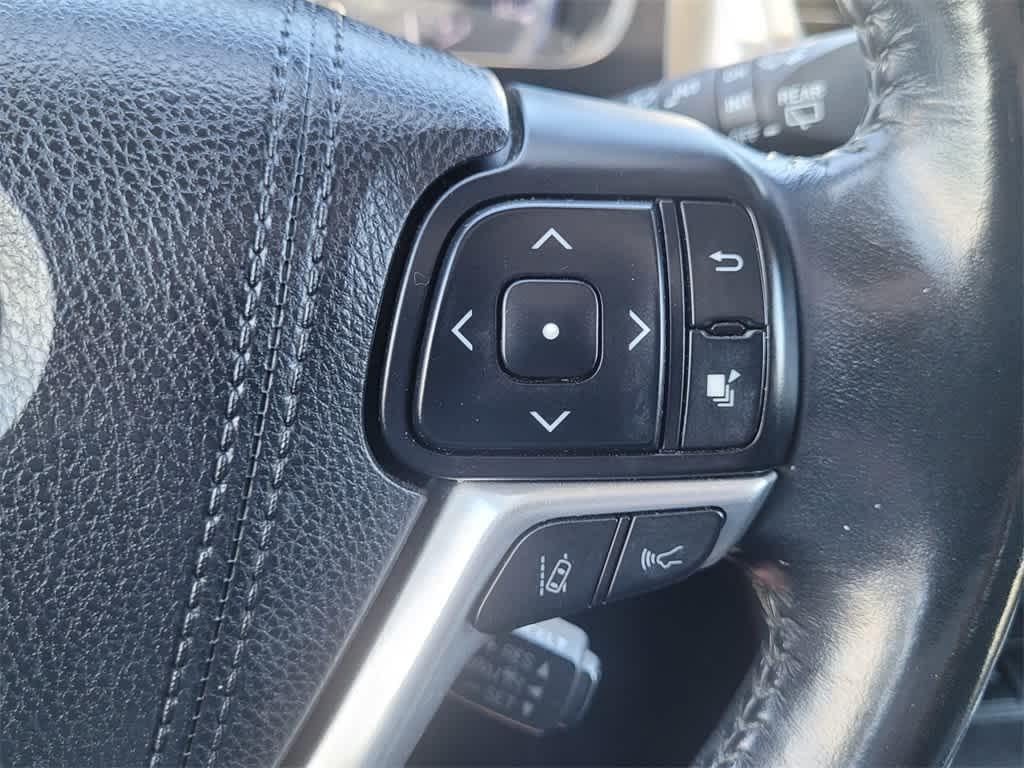 used 2017 Toyota Highlander car, priced at $27,500