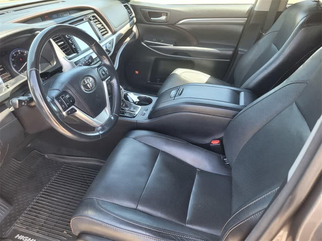 used 2017 Toyota Highlander car, priced at $27,500