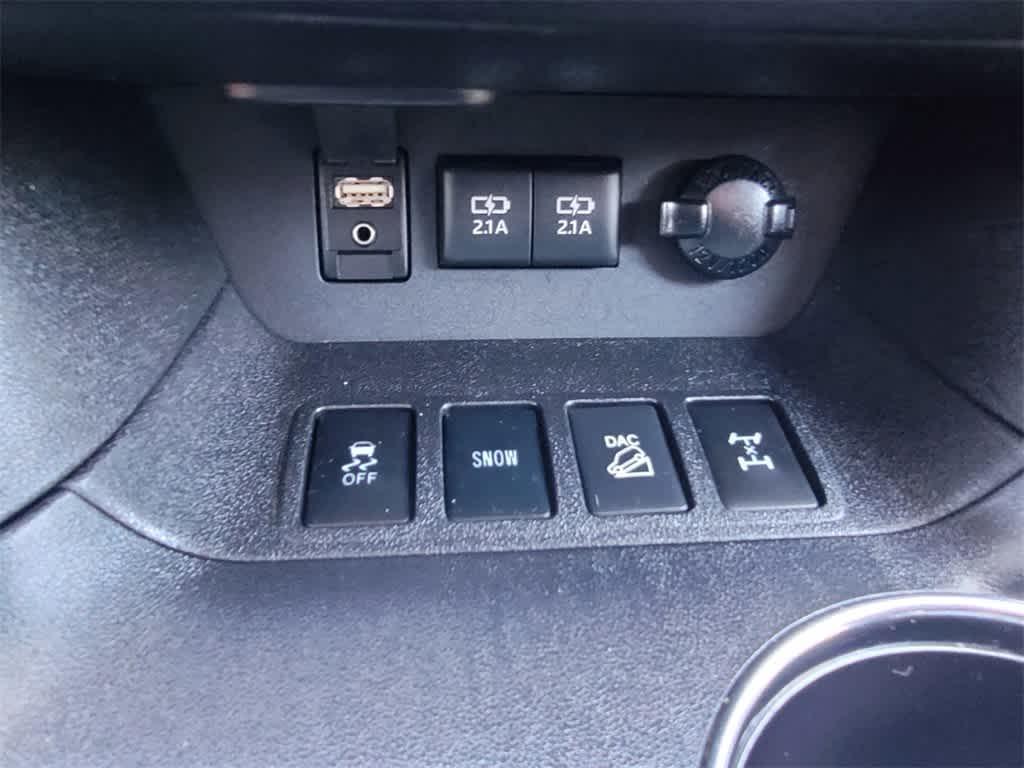 used 2017 Toyota Highlander car, priced at $27,500