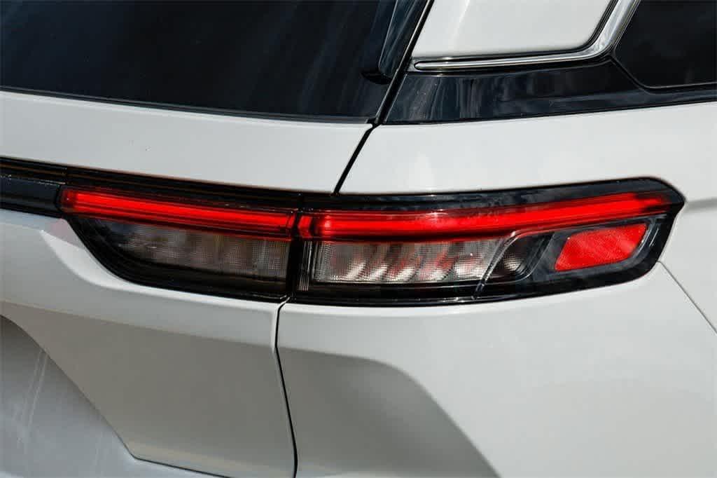 new 2025 Jeep Grand Cherokee car, priced at $53,135