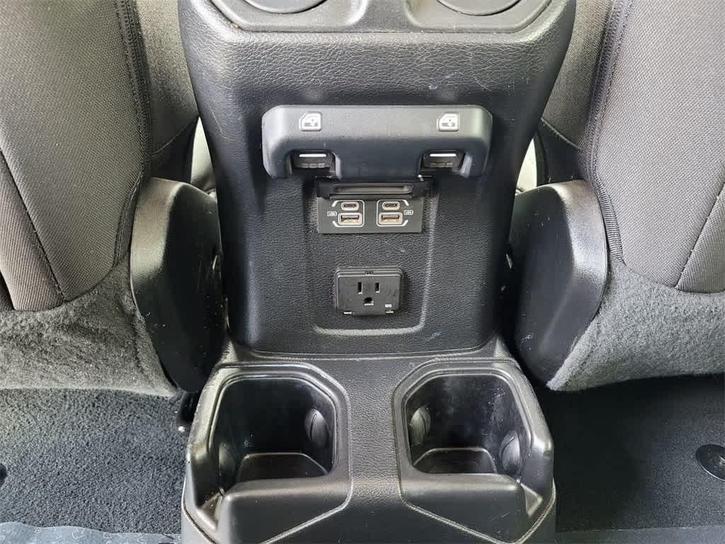 used 2022 Jeep Wrangler Unlimited car, priced at $35,951