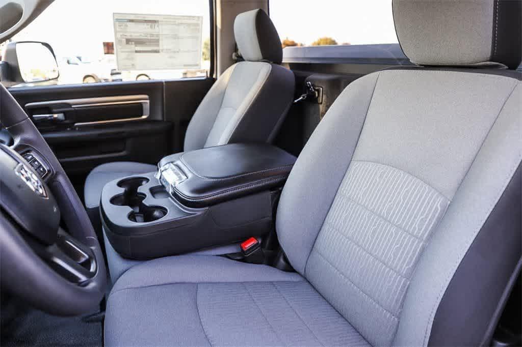 new 2023 Ram 1500 Classic car, priced at $37,952