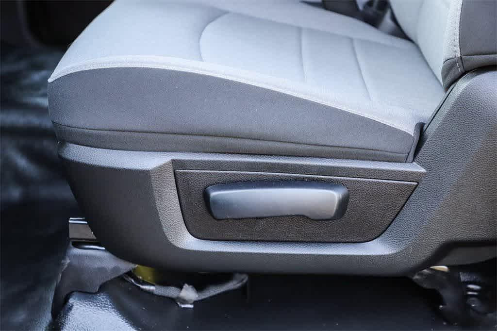 new 2023 Ram 1500 Classic car, priced at $37,952