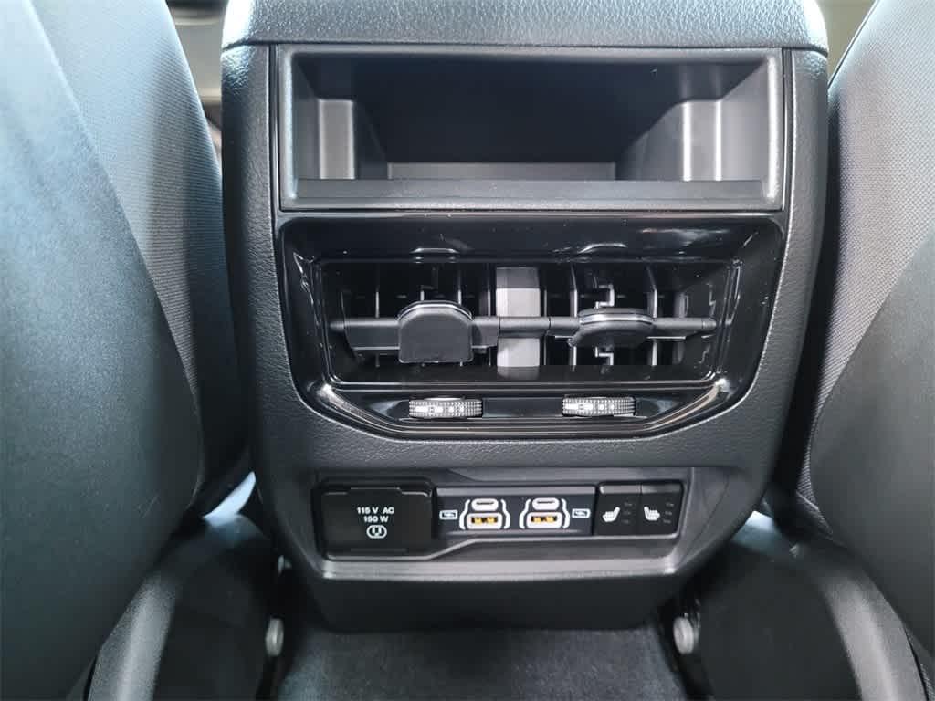 new 2025 Jeep Grand Cherokee car, priced at $57,835