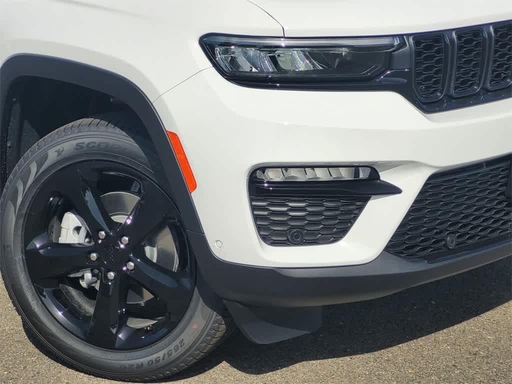 new 2025 Jeep Grand Cherokee car, priced at $57,835