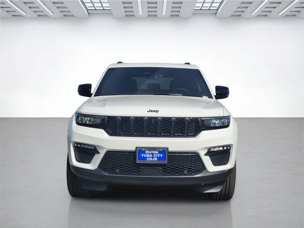 new 2025 Jeep Grand Cherokee car, priced at $57,835