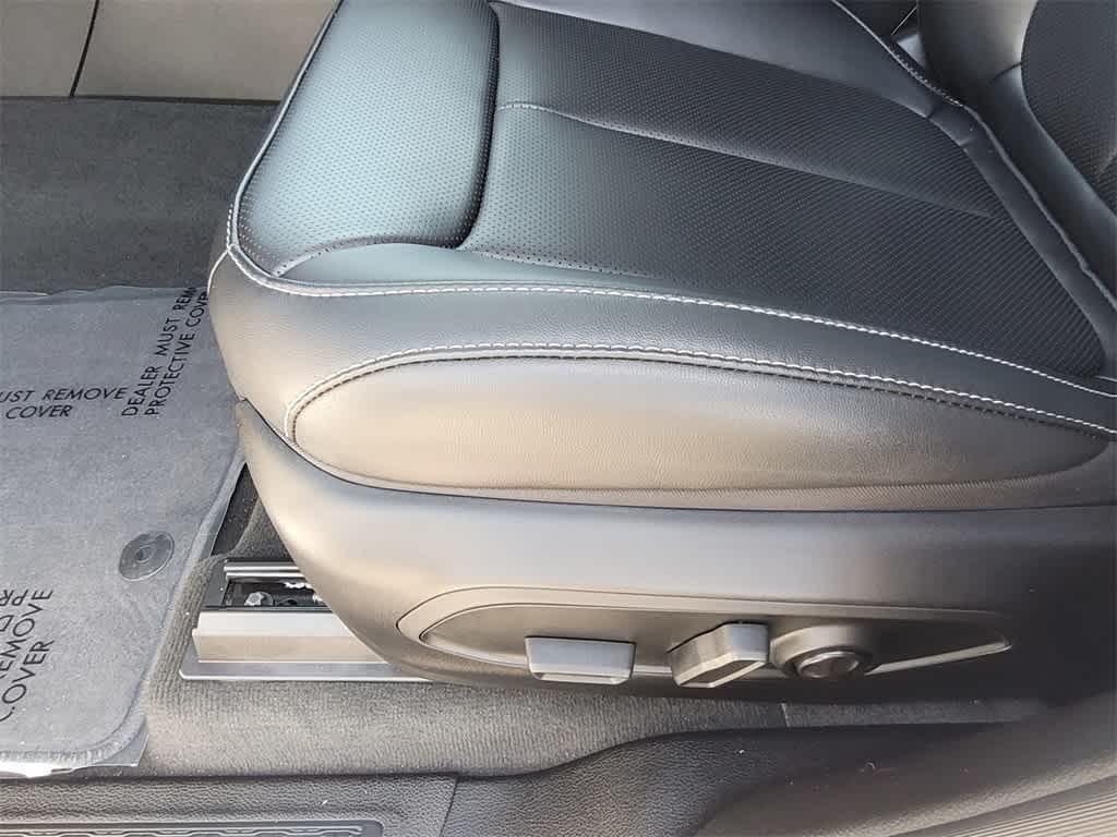 new 2025 Jeep Grand Cherokee car, priced at $57,835