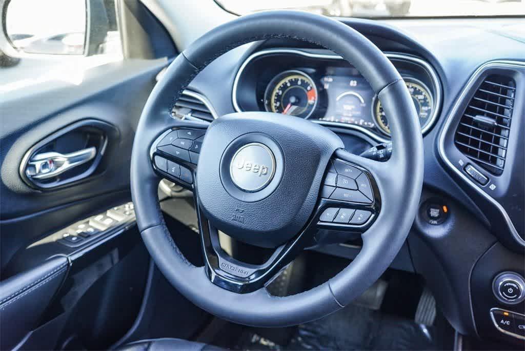 used 2023 Jeep Cherokee car, priced at $24,951