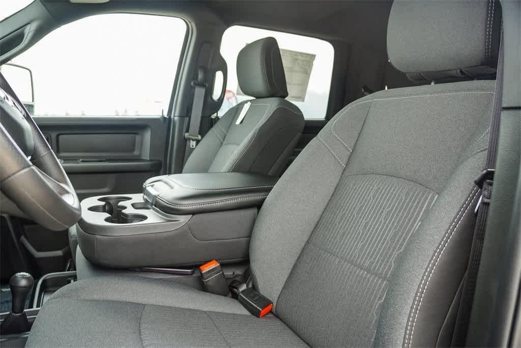 new 2024 Ram 3500 car, priced at $69,940