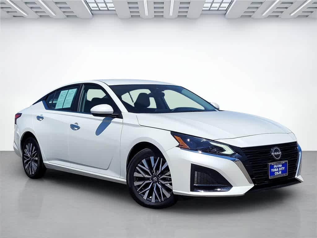 used 2023 Nissan Altima car, priced at $23,040