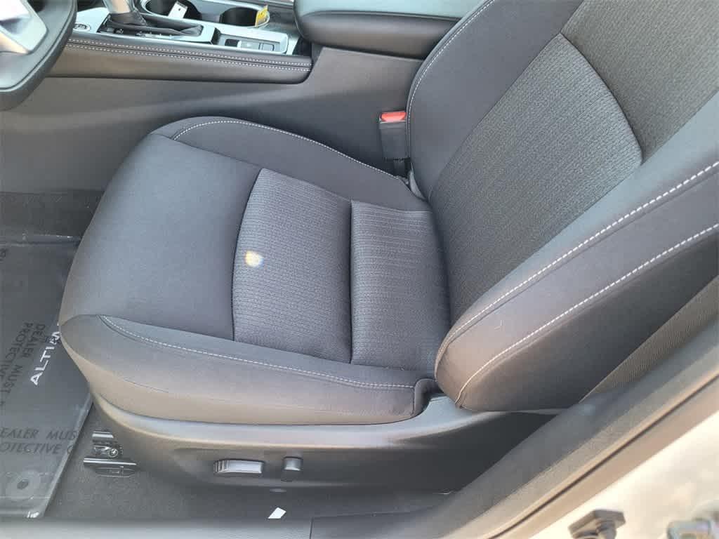 used 2023 Nissan Altima car, priced at $23,040
