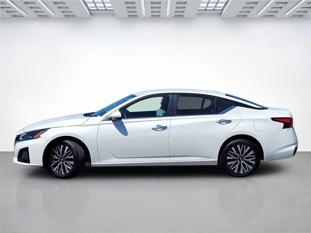 used 2023 Nissan Altima car, priced at $23,040