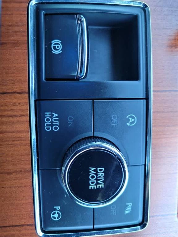 used 2021 Lincoln Navigator L car, priced at $51,900