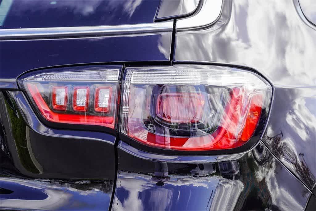 new 2025 Jeep Compass car, priced at $28,090