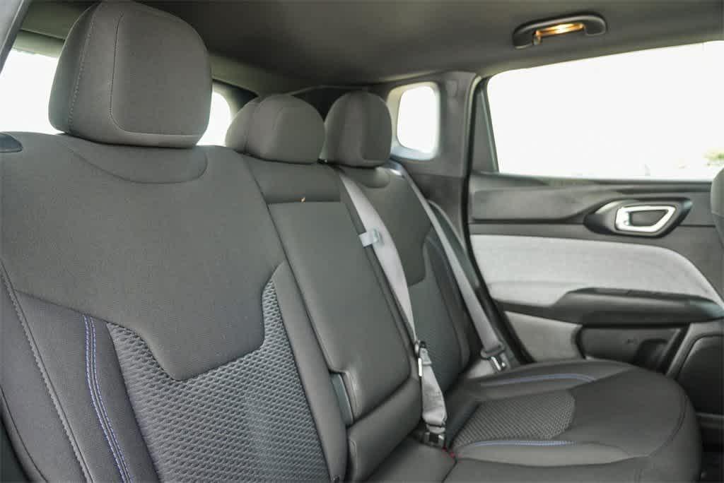 new 2025 Jeep Compass car, priced at $28,090