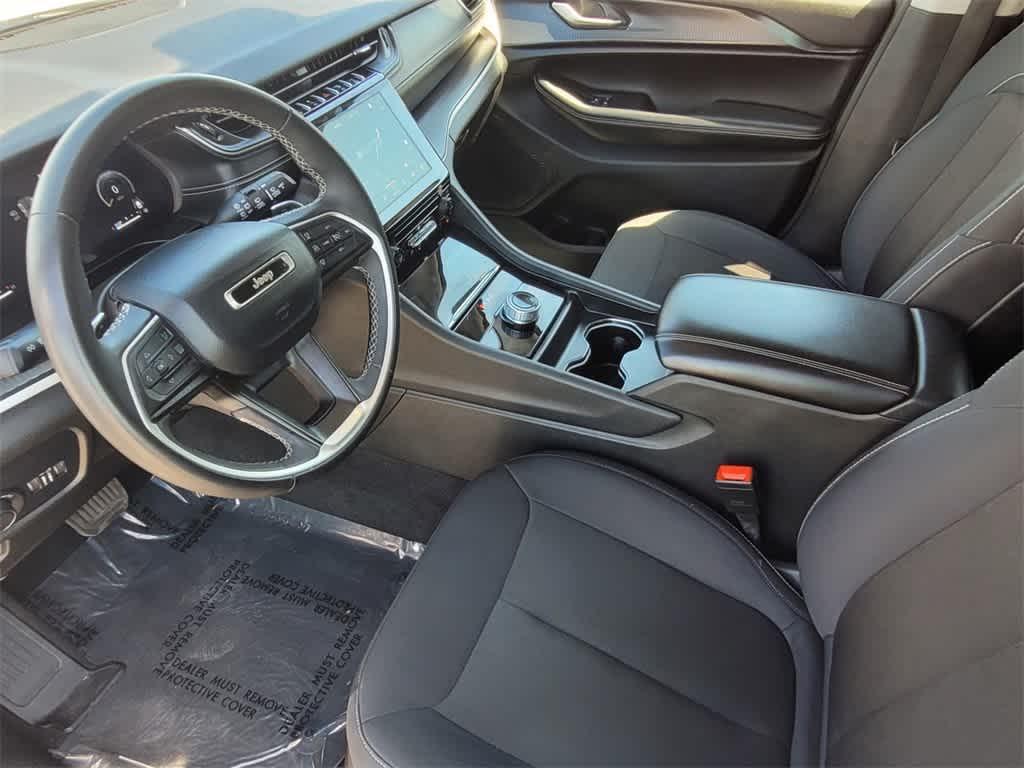 used 2023 Jeep Grand Cherokee car, priced at $24,170