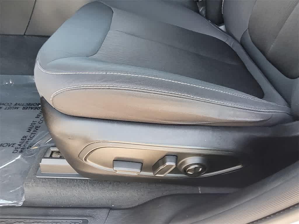 used 2023 Jeep Grand Cherokee car, priced at $24,170