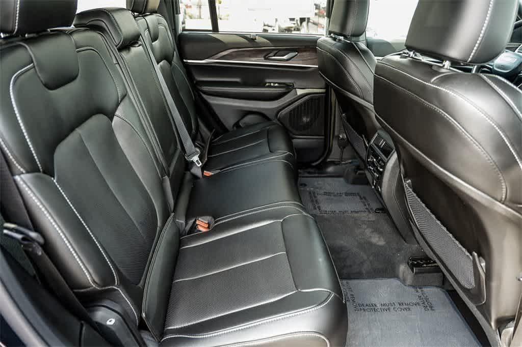 new 2025 Jeep Grand Cherokee car, priced at $53,730
