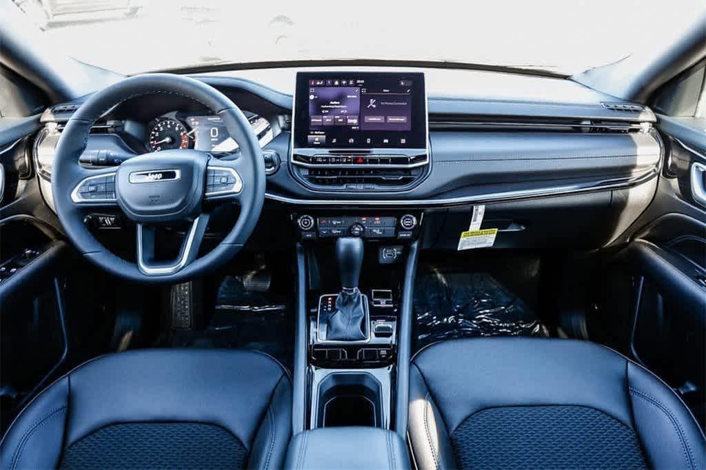 new 2025 Jeep Compass car, priced at $32,355