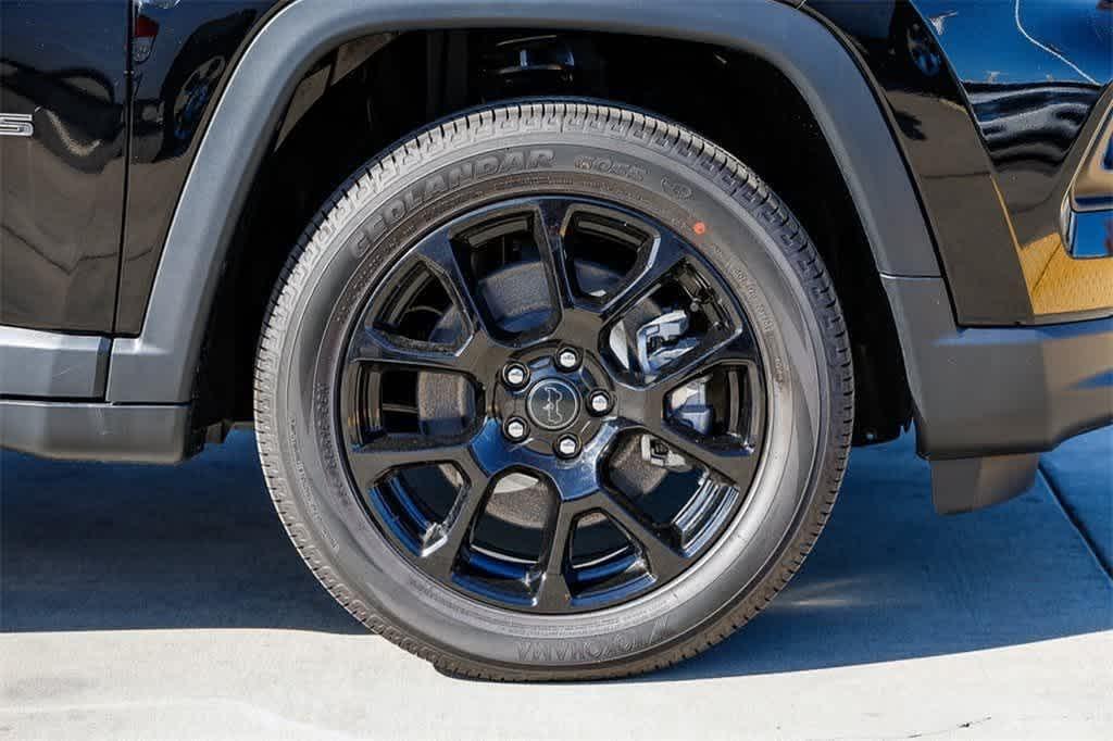 new 2025 Jeep Compass car, priced at $32,355
