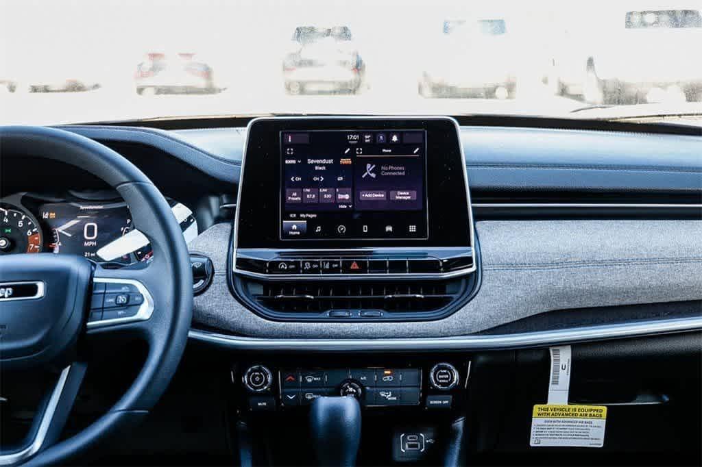 new 2025 Jeep Compass car, priced at $28,090