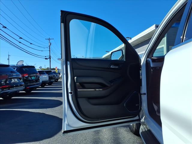 used 2017 GMC Yukon car, priced at $16,995