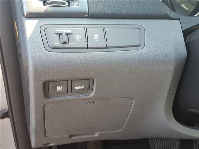 used 2014 Hyundai Sonata Hybrid car, priced at $6,495
