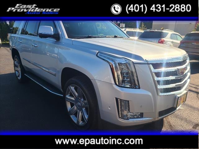 used 2019 Cadillac Escalade car, priced at $25,995