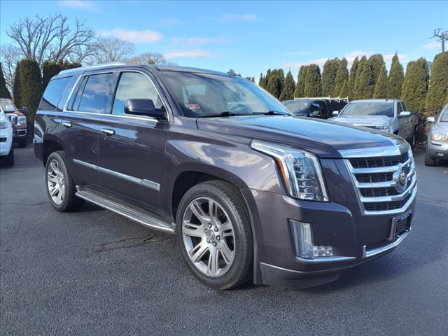 used 2015 Cadillac Escalade car, priced at $19,995