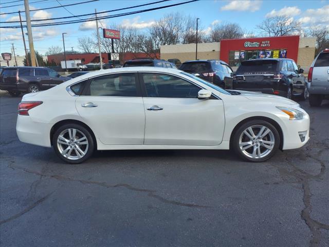 used 2014 Nissan Altima car, priced at $9,995