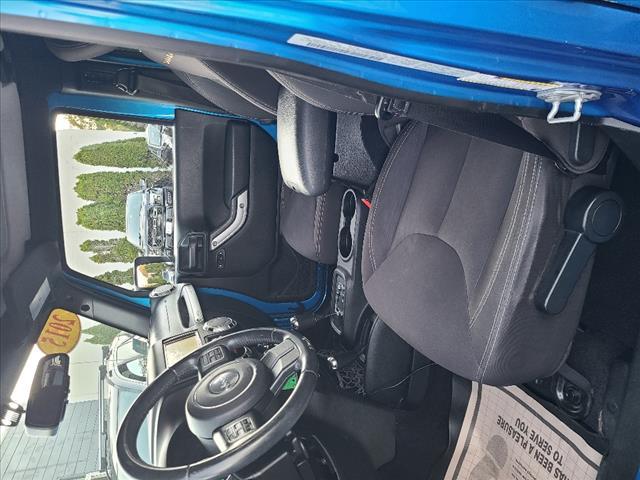 used 2015 Jeep Wrangler Unlimited car, priced at $14,995