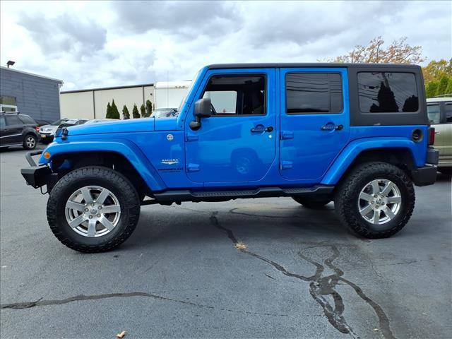 used 2015 Jeep Wrangler Unlimited car, priced at $14,995