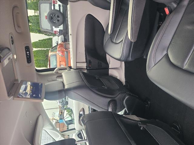 used 2018 Chrysler Pacifica Hybrid car, priced at $14,995