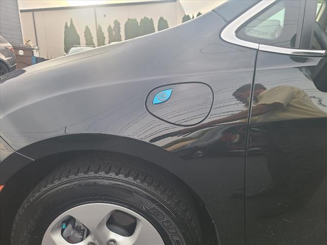 used 2018 Chrysler Pacifica Hybrid car, priced at $14,995