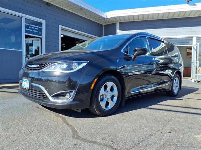 used 2018 Chrysler Pacifica Hybrid car, priced at $14,995