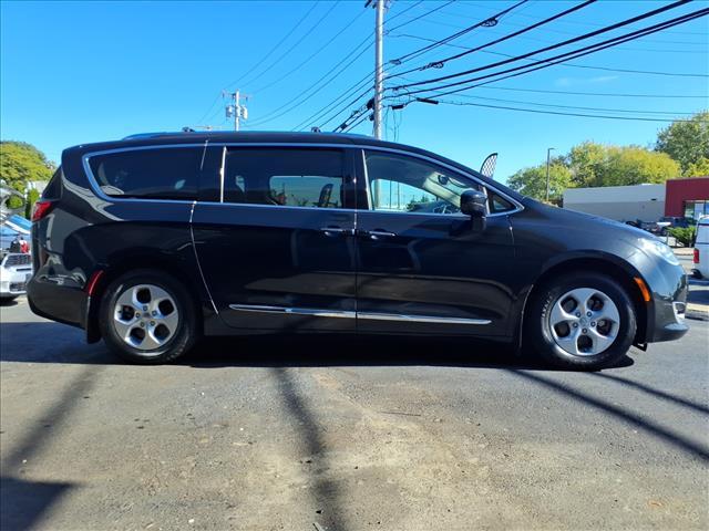 used 2018 Chrysler Pacifica Hybrid car, priced at $14,995