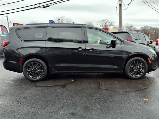 used 2020 Chrysler Pacifica car, priced at $19,395