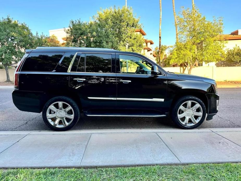 used 2019 Cadillac Escalade car, priced at $37,999