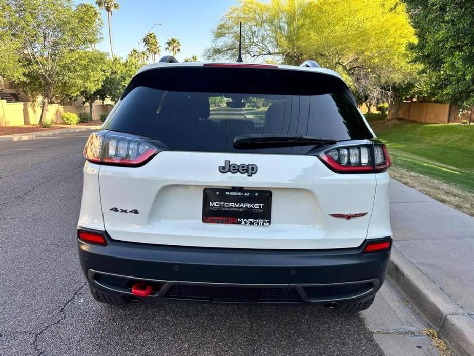 used 2019 Jeep Cherokee car, priced at $24,999