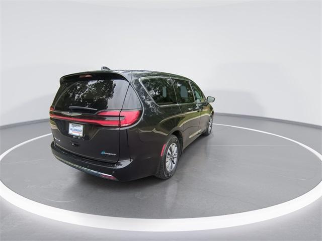 used 2023 Chrysler Pacifica Hybrid car, priced at $26,800