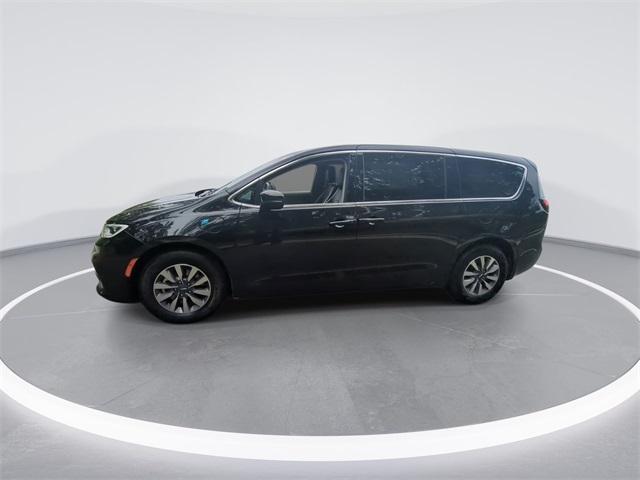 used 2023 Chrysler Pacifica Hybrid car, priced at $26,800