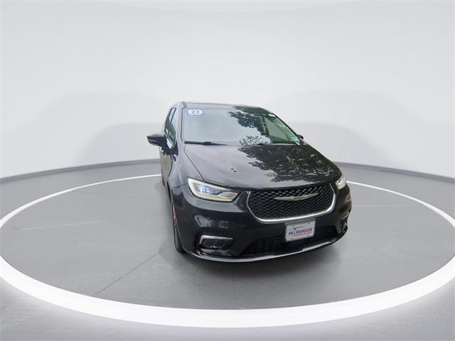 used 2023 Chrysler Pacifica Hybrid car, priced at $26,800