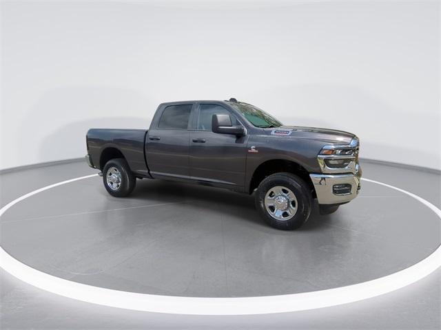 new 2025 Ram 3500 car, priced at $66,665