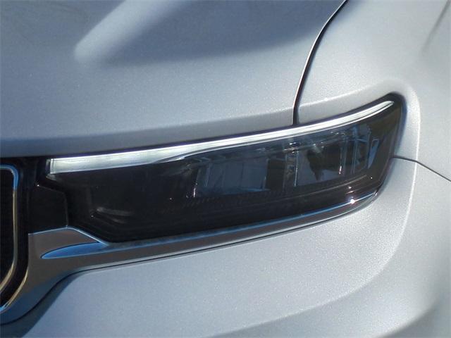 new 2025 Jeep Grand Cherokee car, priced at $57,050